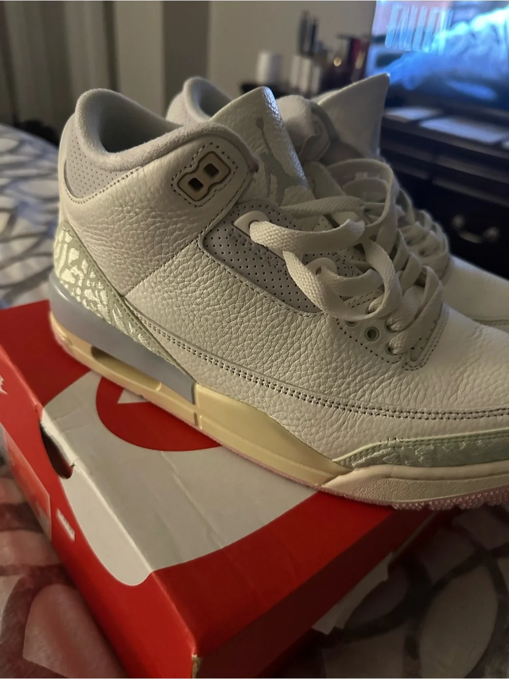 Nike classic basketball